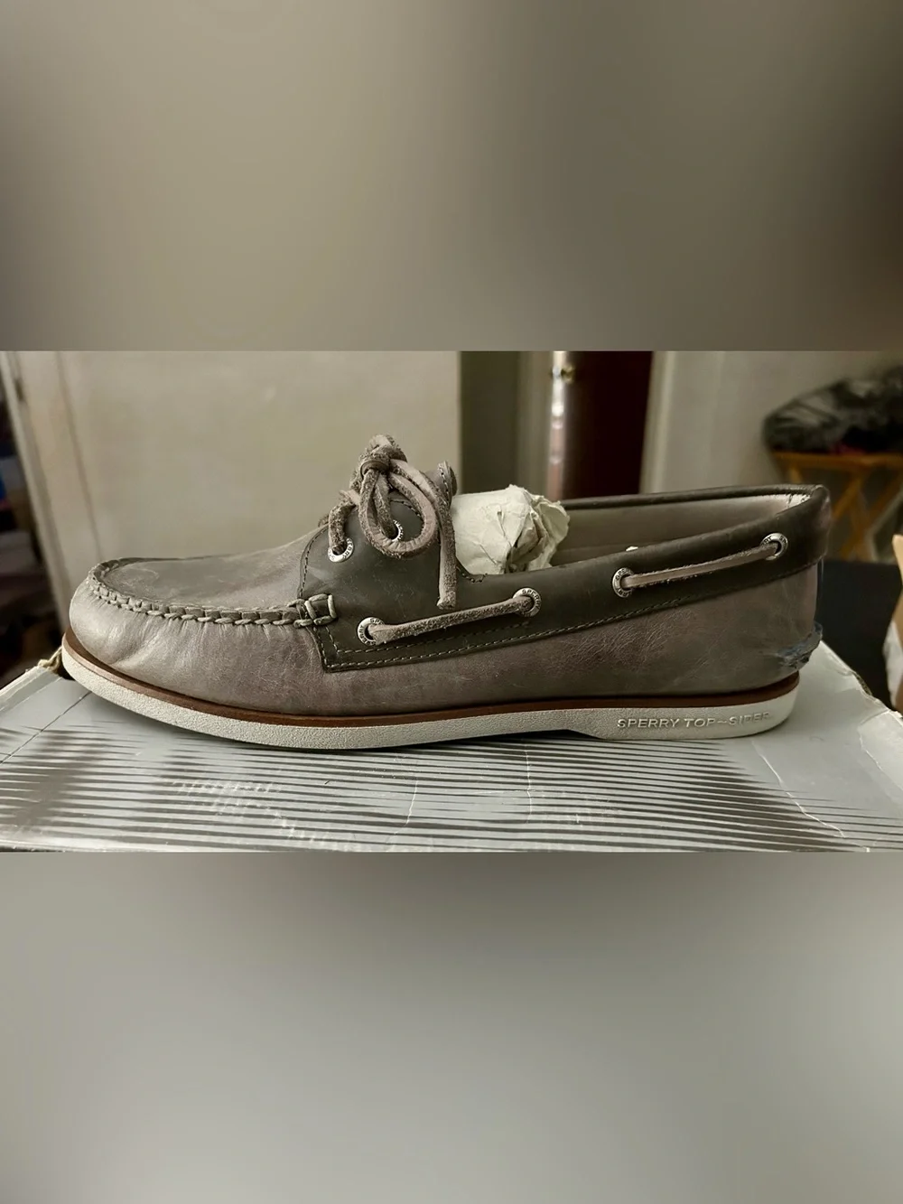 Sperry Men’s Grey Leather Boat Shoes